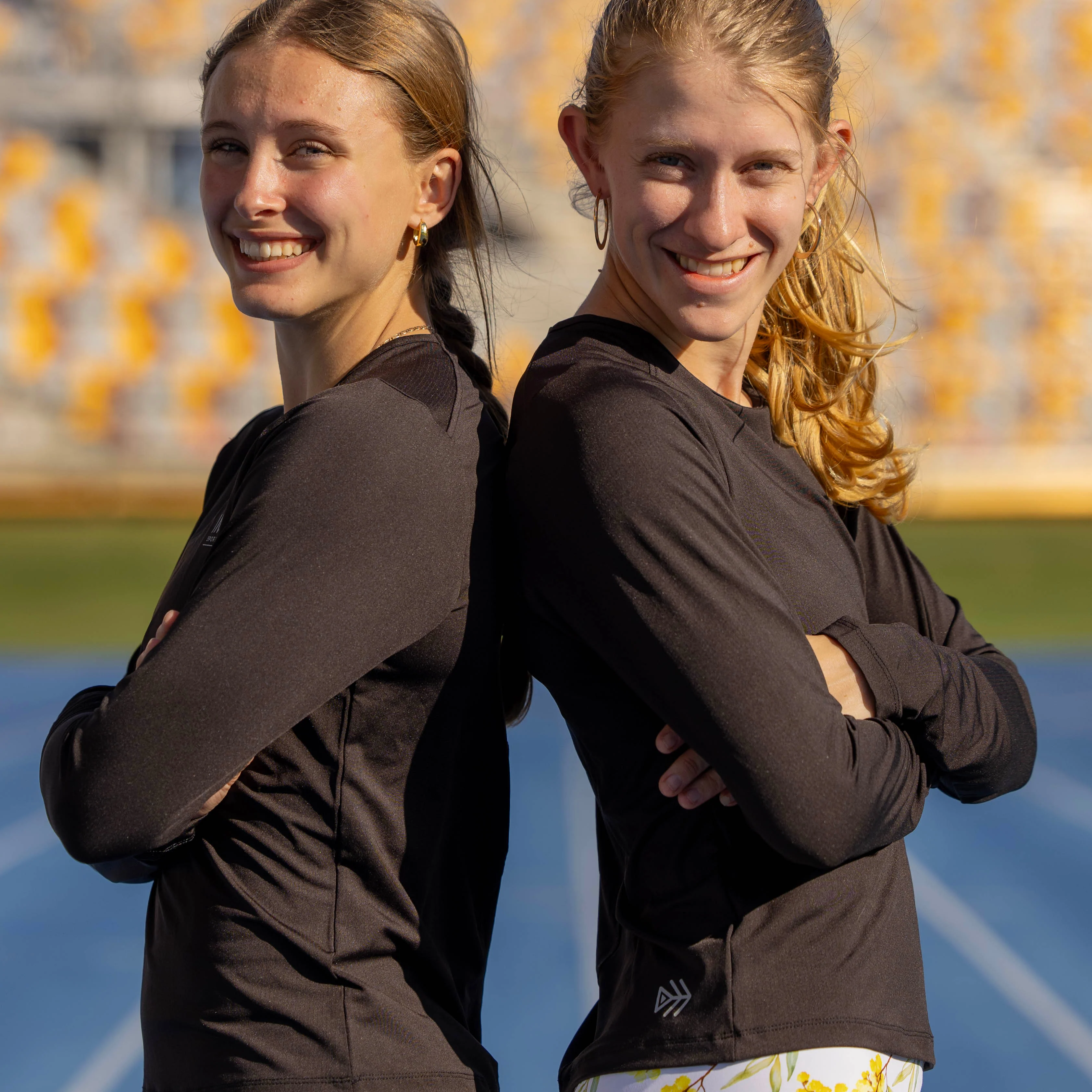 IMPI Long Sleeve Running Top - Black - Image 6